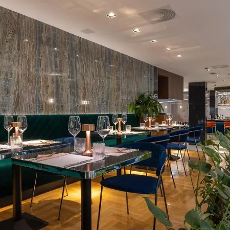 酒店 Silver Crown & Residence, Palace Quarter 布达佩斯