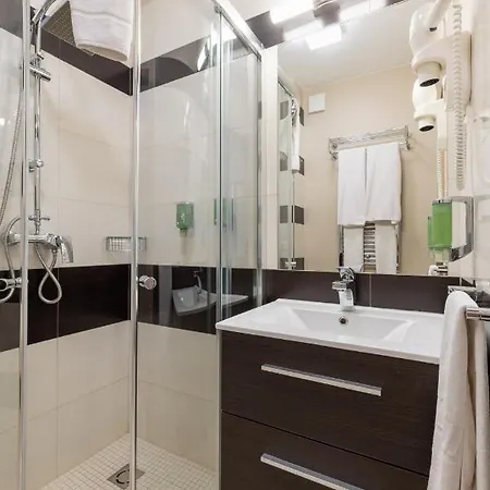 Silver Crown & Residence, Palace Quarter 酒店 3*