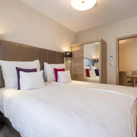 Silver Crown & Residence, Palace Quarter 3* 布达佩斯