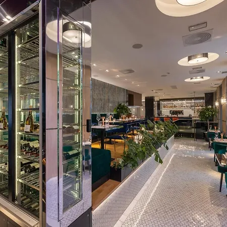 Silver Crown & Residence, Palace Quarter 酒店 布达佩斯
