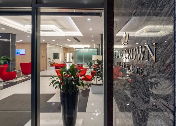 Silver Crown & Residence, Palace Quarter Hotel 4*