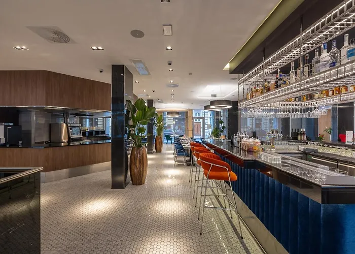Hotel Silver Crown & Residence, Palace Quarter