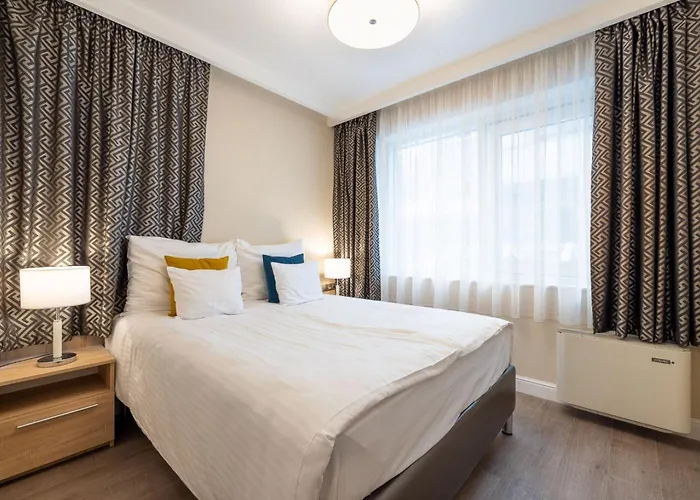 Hotel Silver Crown & Residence, Palace Quarter