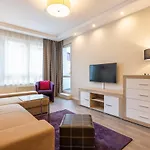 Silver Crown & Residence, Palace Quarter 4*