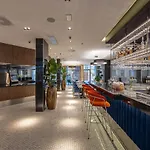 Hotel Silver Crown & Residence, Palace Quarter