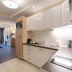 Hotel Silver Crown & Residence, Palace Quarter Boedapest