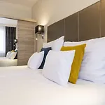 Silver Crown & Residence, Palace Quarter