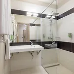Silver Crown & Residence, Palace Quarter Hotel Boedapest