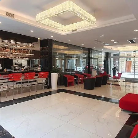 Silver Crown & Residence, Palace Quarter 4*