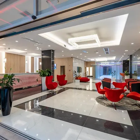 Hotel Silver Crown & Residence, Palace Quarter