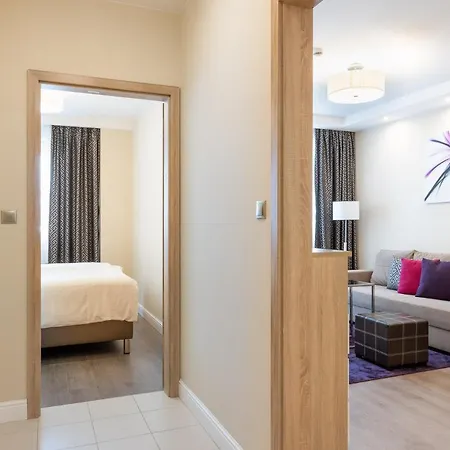 Hotel Silver Crown & Residence, Palace Quarter