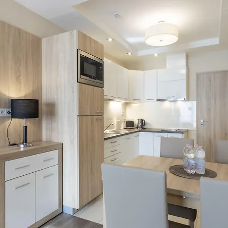 호텔 Silver Crown & Residence, Palace Quarter 4*