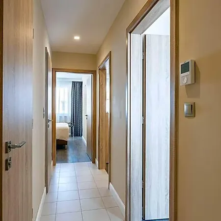 Silver Crown & Residence, Palace Quarter 3*