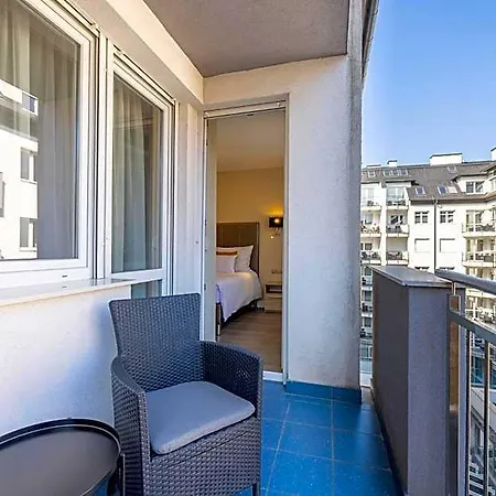 فندق Silver Crown & Residence, Palace Quarter 3*
