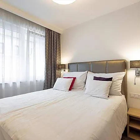 Hotel Silver Crown & Residence, Palace Quarter