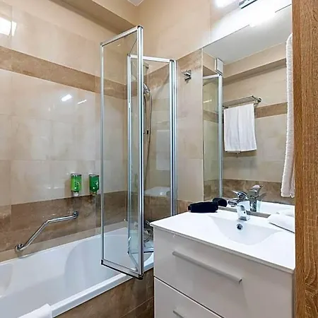 Silver Crown & Residence, Palace Quarter 3*