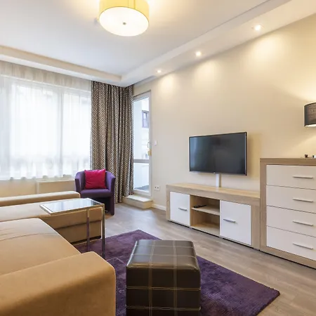 Silver Crown & Residence, Palace Quarter Hotel 3*