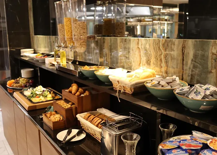 Otel Silver Crown & Residence, Palace Quarter