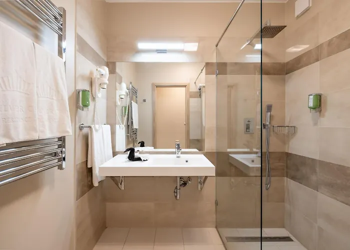 Silver Crown & Residence, Palace Quarter 4* Budapeşte