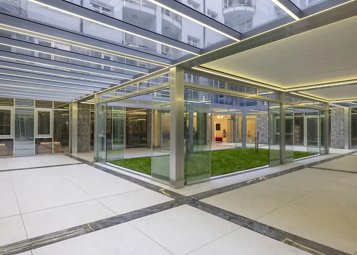 Silver Crown & Residence, Palace Quarter Budapeşte