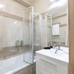 Hotel Silver Crown & Residence, Palace Quarter