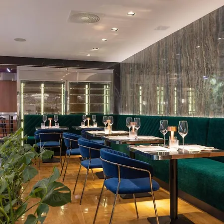 ホテル Silver Crown & Residence, Palace Quarter