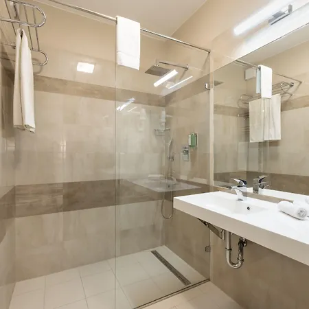 Silver Crown & Residence, Palace Quarter ホテル