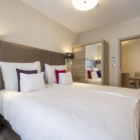 Silver Crown & Residence, Palace Quarter 4*